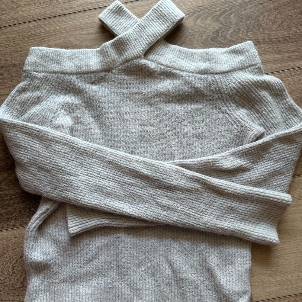 MOTH by Anthropologie cross front pullover  Sweater S